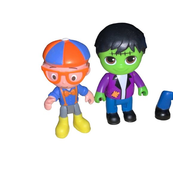 Ryan's World Seven Toy Peopl Action Figures - Picture 2 of 5